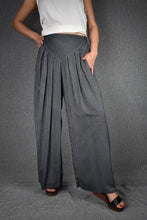 Load image into Gallery viewer, Yoke Pleated Pants