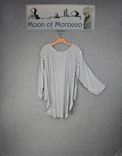 Load image into Gallery viewer, Classic Top