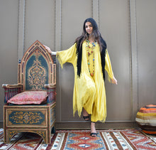 Load image into Gallery viewer, Fringed Tunic