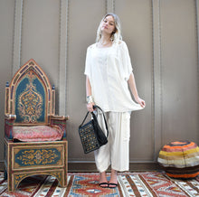 Load image into Gallery viewer, Top with Cut off shoulder and Pocket