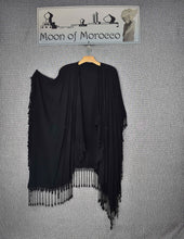 Load image into Gallery viewer, Fringed Shawl