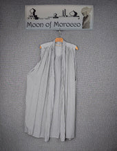 Load image into Gallery viewer, Duster